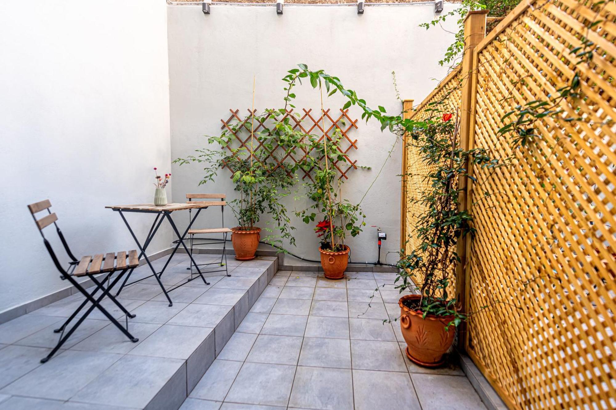 Phaedrus Living: The Nine Muses Erato Apartment Athens Exterior photo